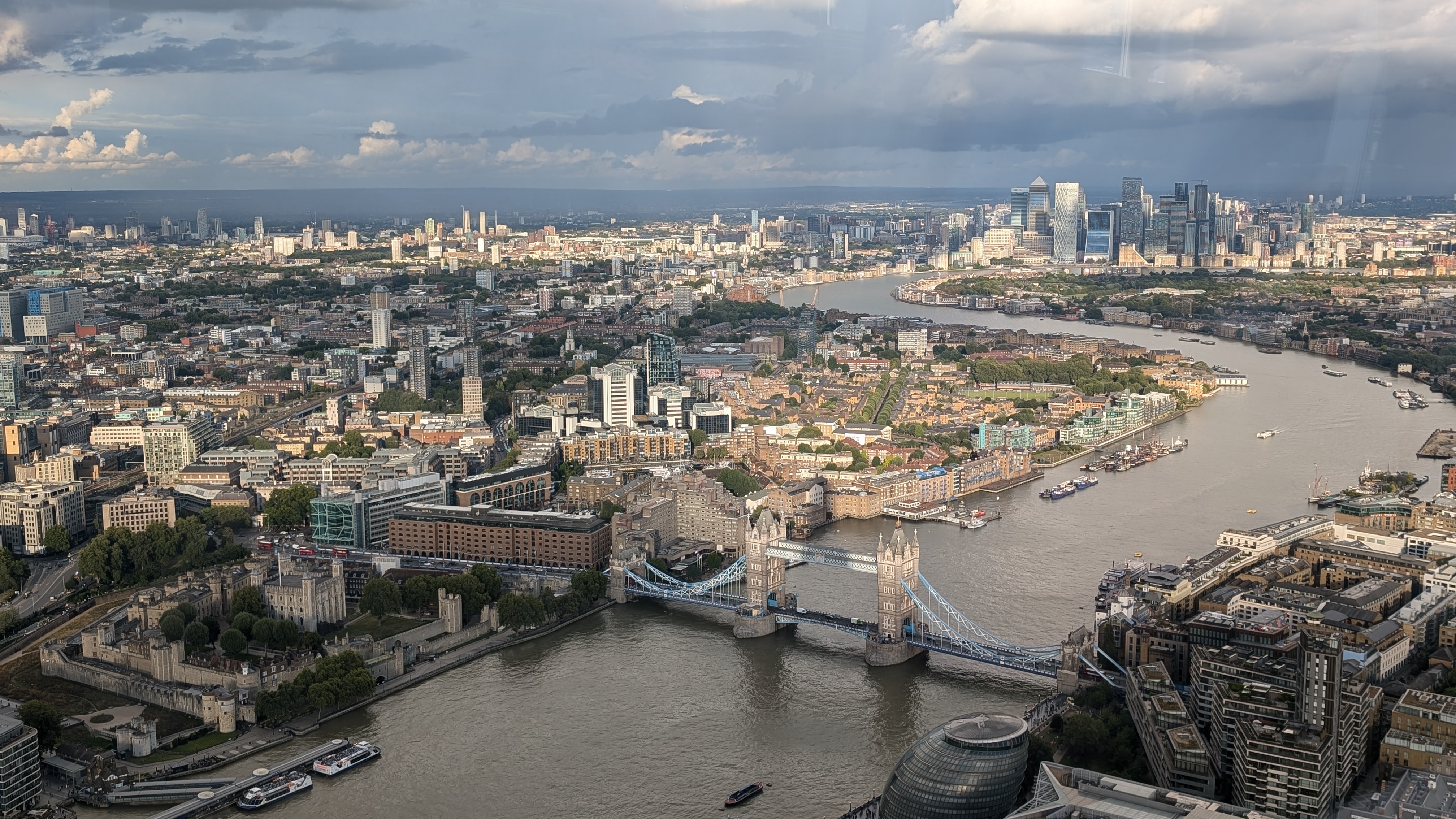 London – Tower Bridge, Southbank